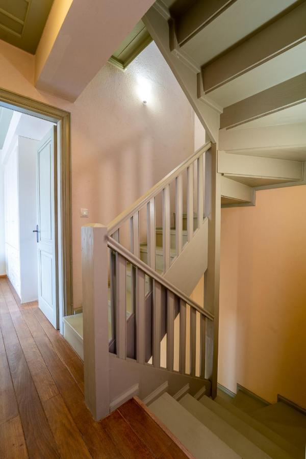 Villa Korfes: Three-Story Family Retreat Karpenisi Exterior photo